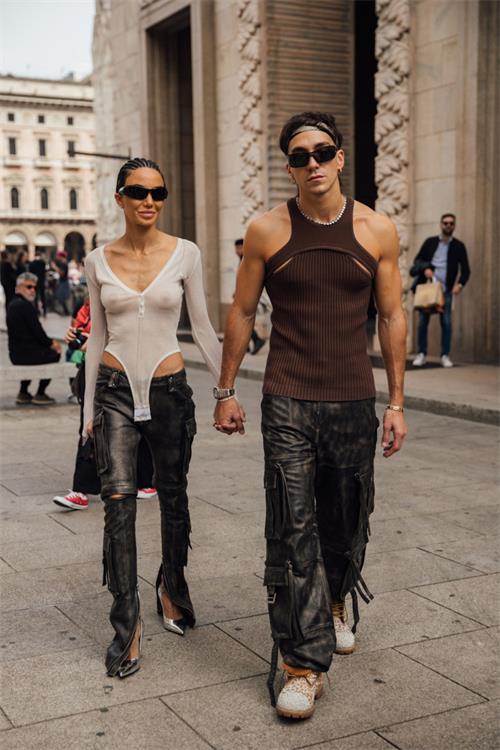 Milan Fashion Week: Fashion's celebration of twins