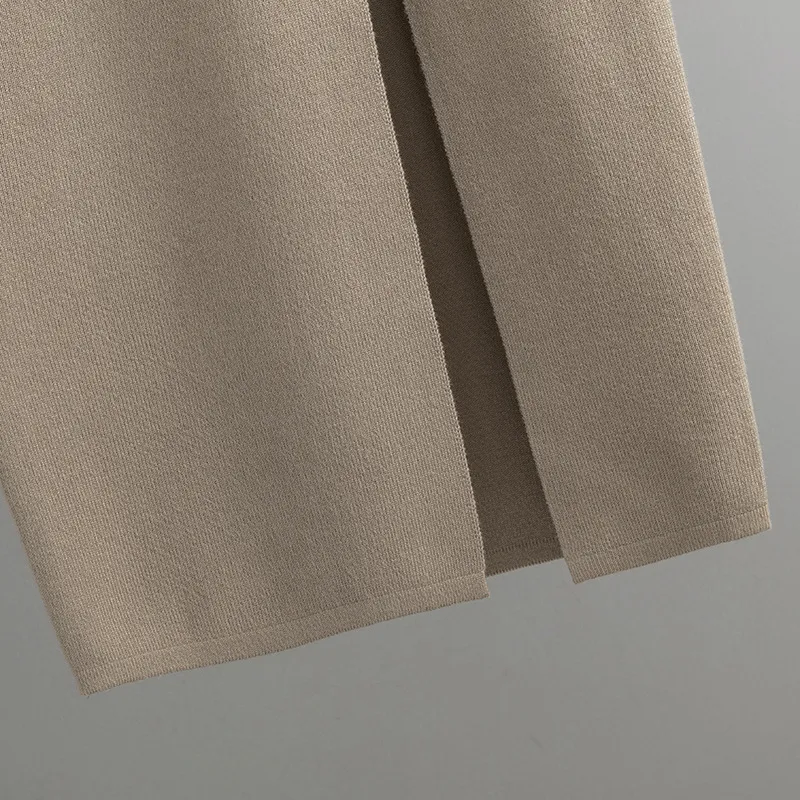 Solid color split dress