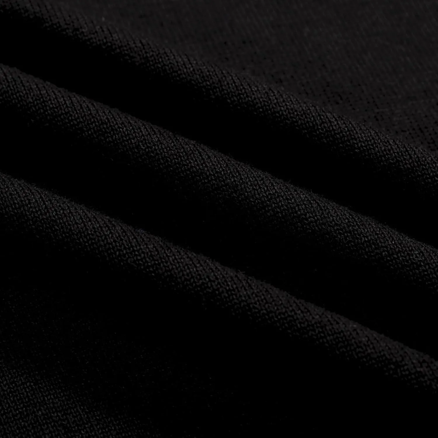 Customized Logo Solid Pattern Knitted Polo