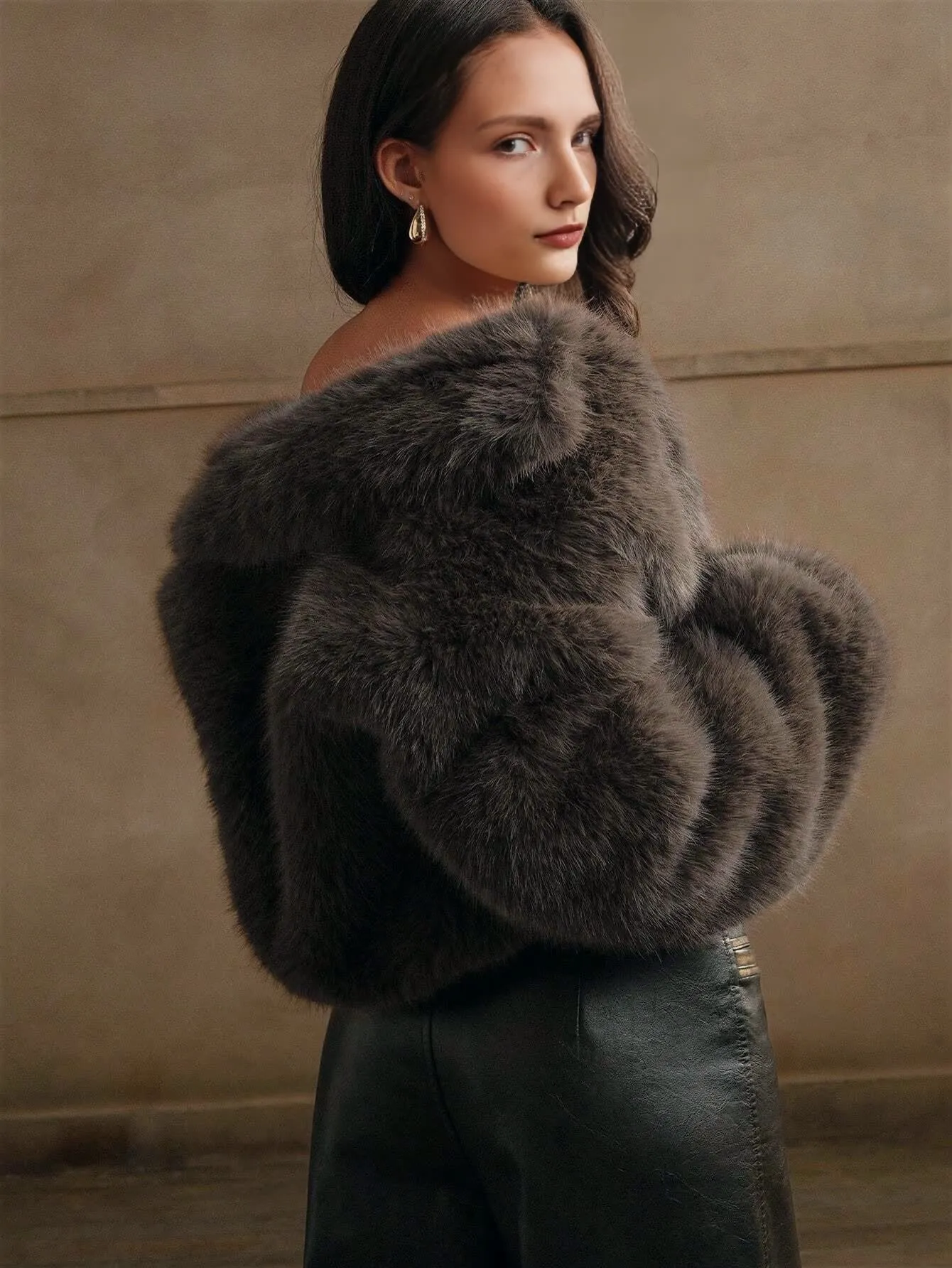 Retro Collar Long Sleeved Buttons Women's Faux Fur Coats Winter Thick Warm Solid Color Jacket Female High Street Outerwear